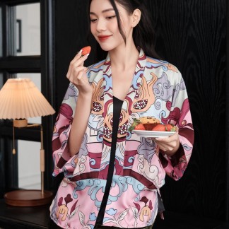 Áo kimono lụa hồng họa tiết Phật thủ duyên hương